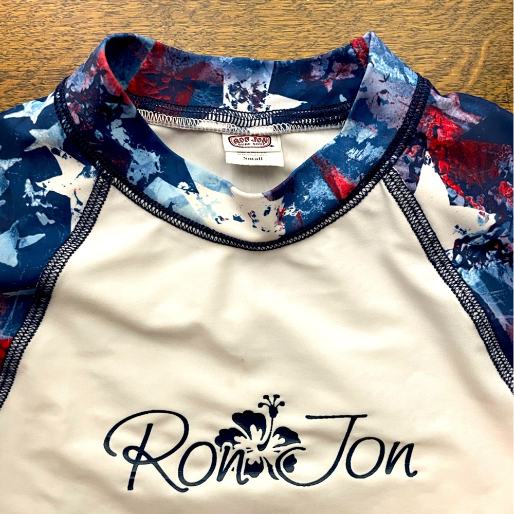 Women’s USA Ron Jon Swimshirt - Size Small! - Picture 2 of 6